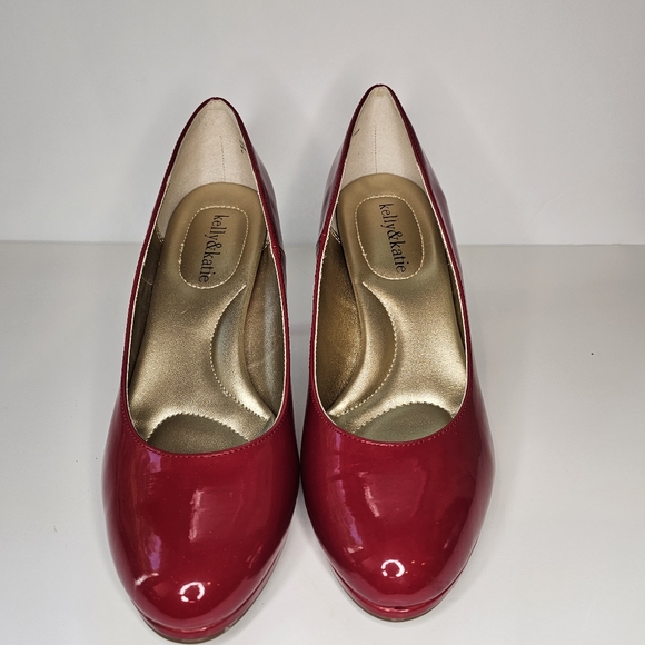 Kelly & Katie Dorotha Platform Pump, RED, Size 8 - Picture 9 of 9